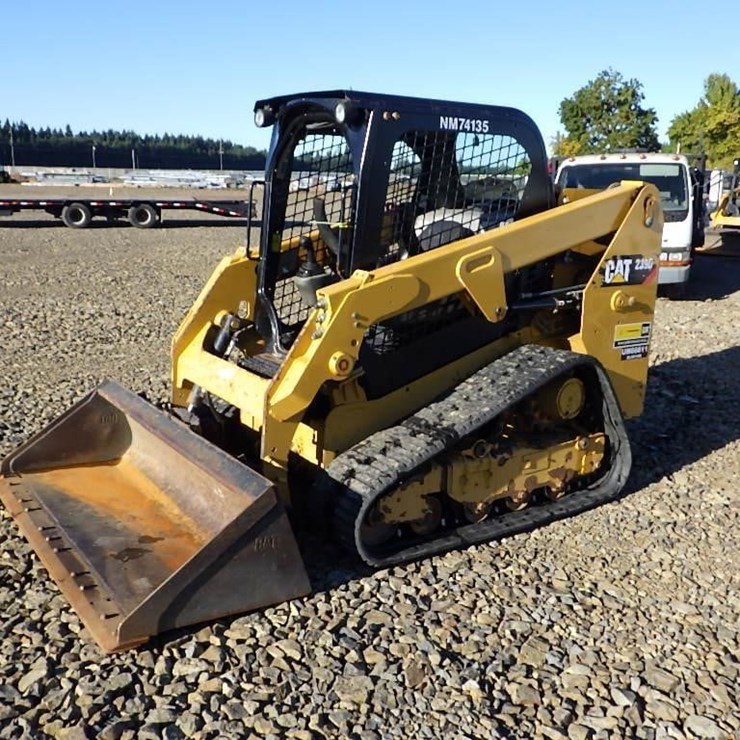 2017 CATERPILLAR 239D