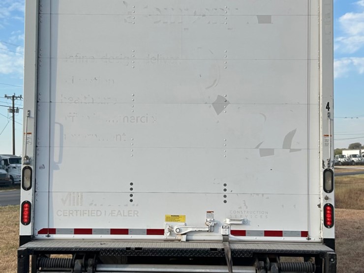2015-international-durastar-4300-image-5