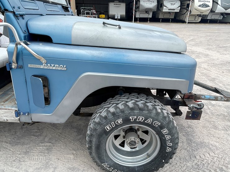 1965-nissan-patrol-image-19
