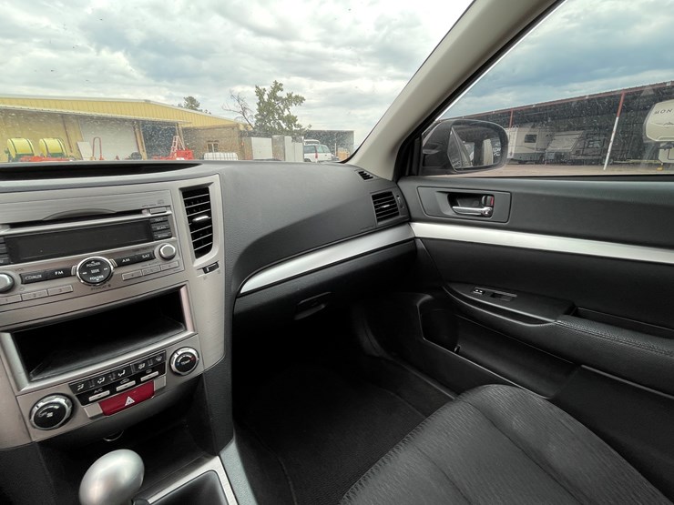 #500-•-2012-subaru-outback-(nm-title-in-delay)-image-57