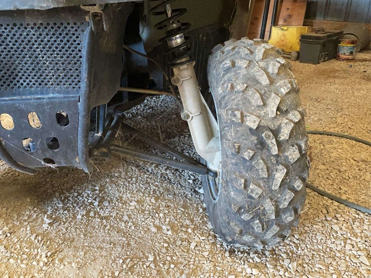 polaris-330-four-wheeler-image-14