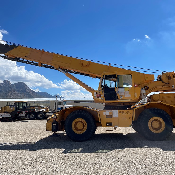 #1004 • Grove Hydraulic Crane (Offsite in Las Cruces, NM)