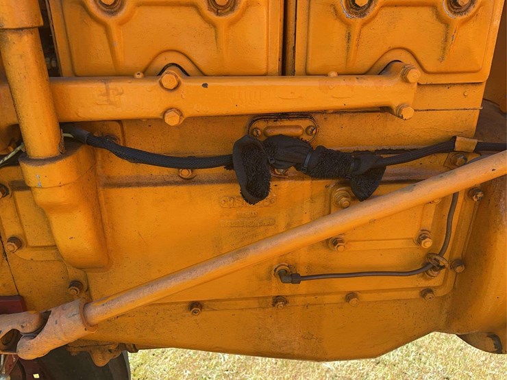 minneapolis-moline-ztu-image-24