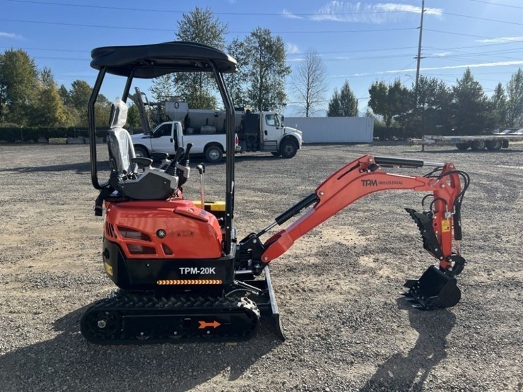 2025-tpm-20k-mini-hydraulic-excavator-image-3
