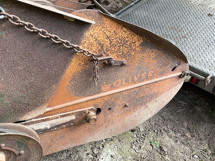 oliver-60-square-baler-image-29