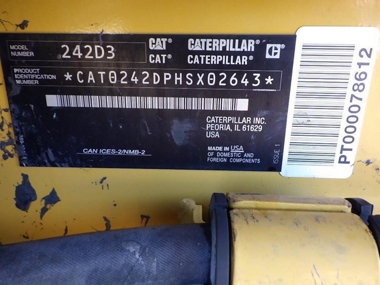 2023-caterpillar-242d3-image-35