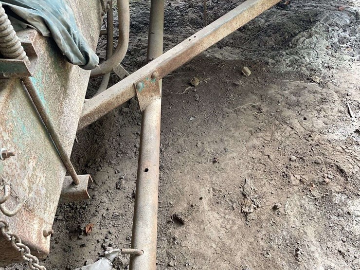 oliver-60-square-baler-image-23