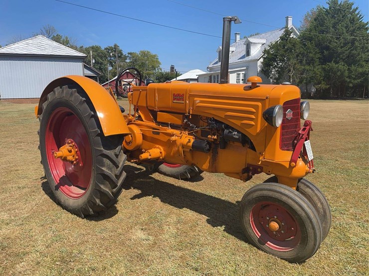 minneapolis-moline-ztu-image-1