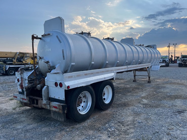 2017-dragon-150-bbl-aluminum-trailer-image-5