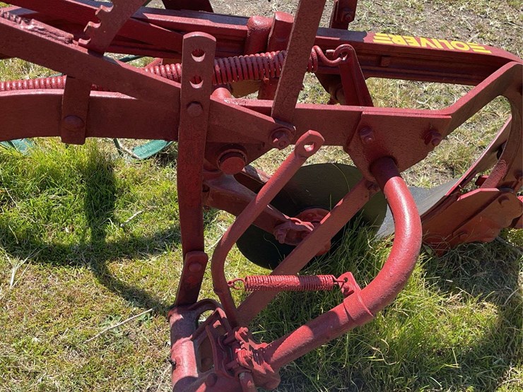 oliver-1-bottom-plow-image-14