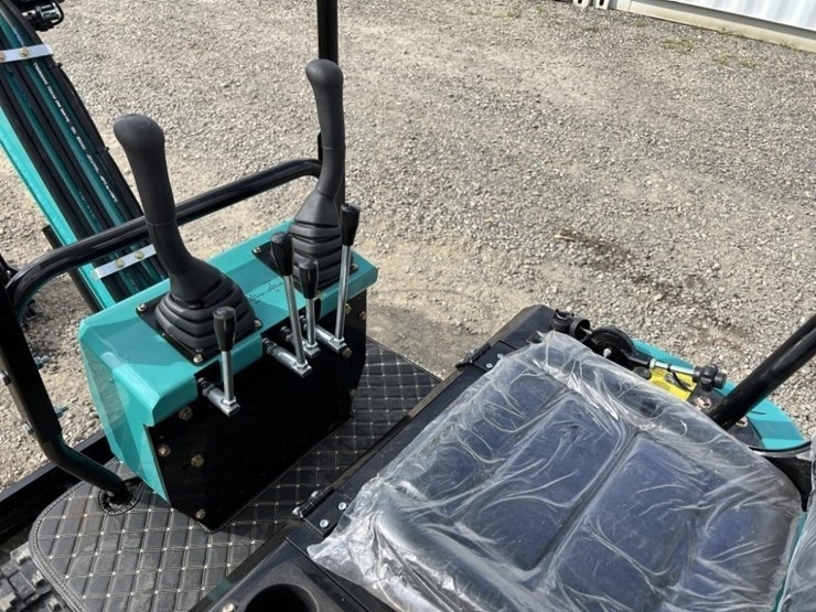 2025-cfg-qh12r-mini-hydraulic-excavator-image-13