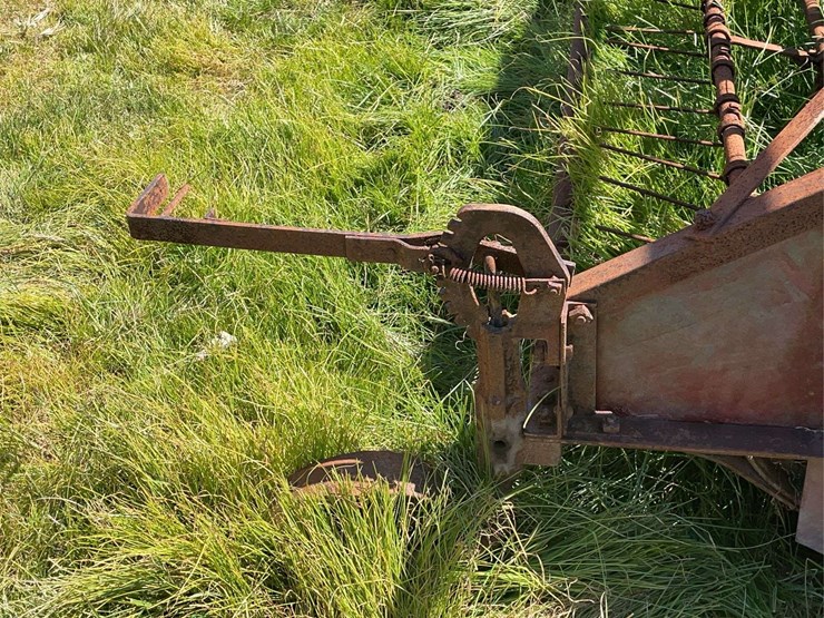 avery-hayhawk-hay-loader-image-16