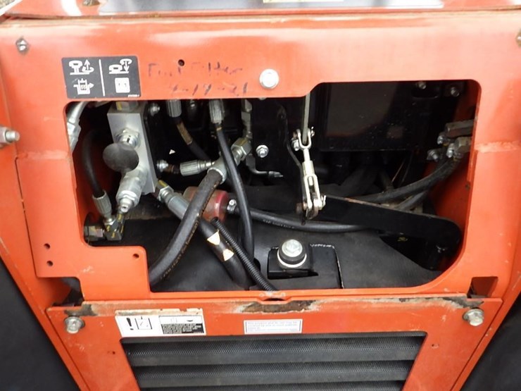 ditch-witch-sk800-image-21