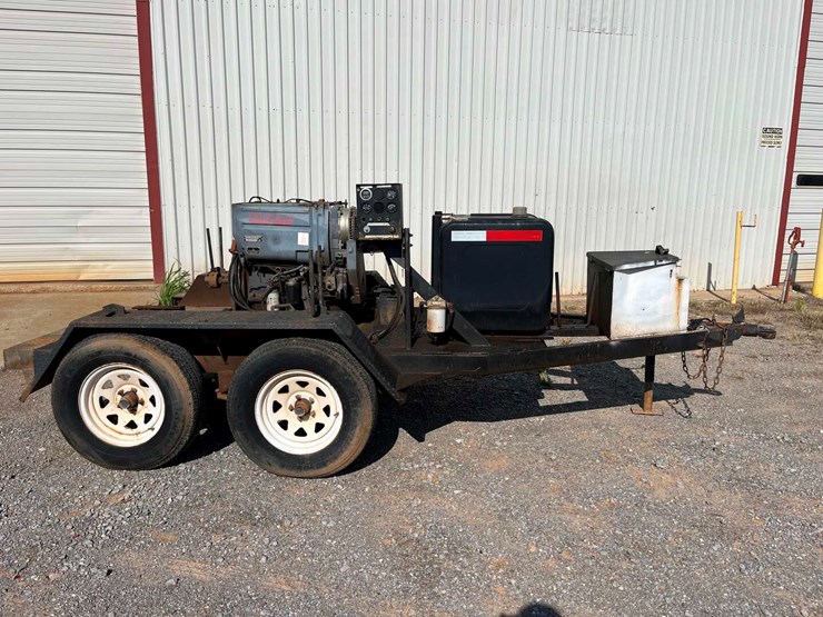 6-foot-utility-trailer-with-motor-image-3