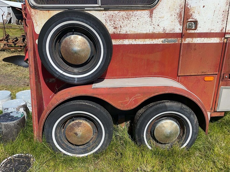 turnbow-horse-trailer-image-23