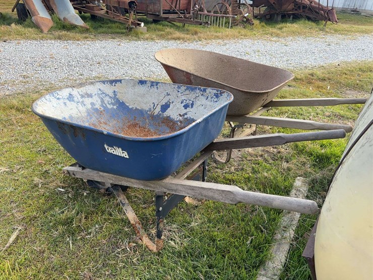 (2)-wheelbarrows-image-15