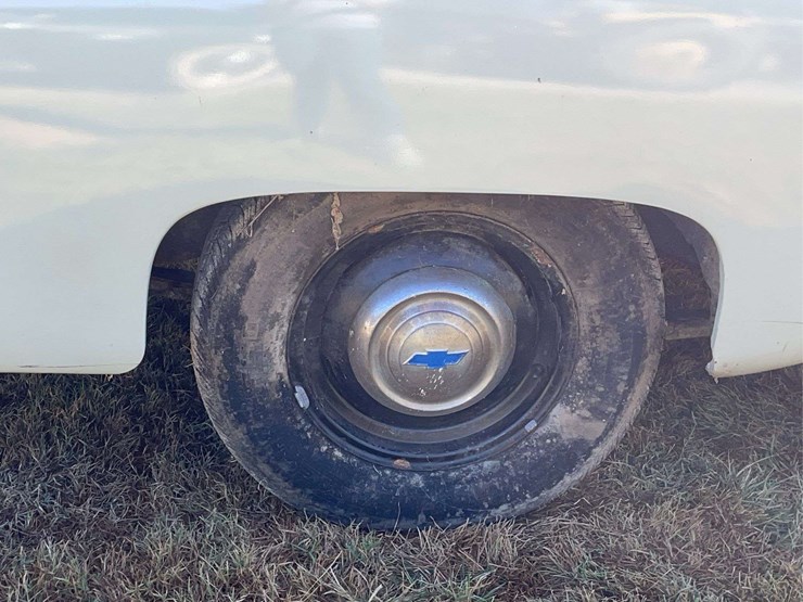 1952-chevrolet-deluxe-image-25