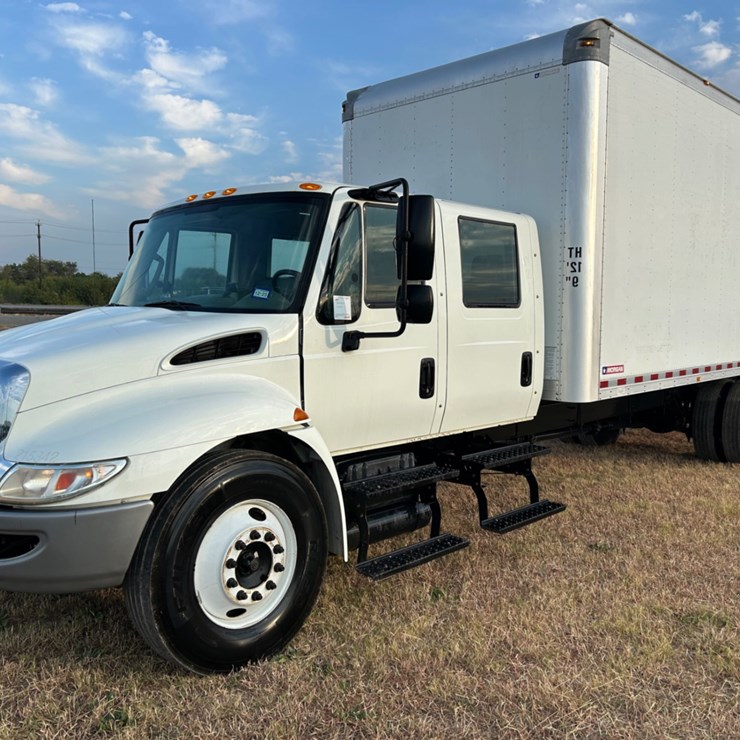 2015 INTERNATIONAL DURASTAR 4300