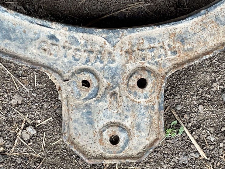 crystal-metal-bell-image-11