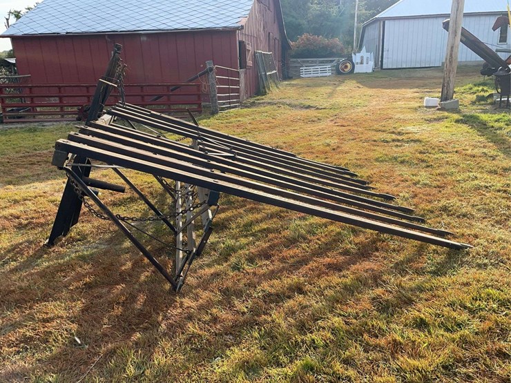 wooden-hay-loader-image-6