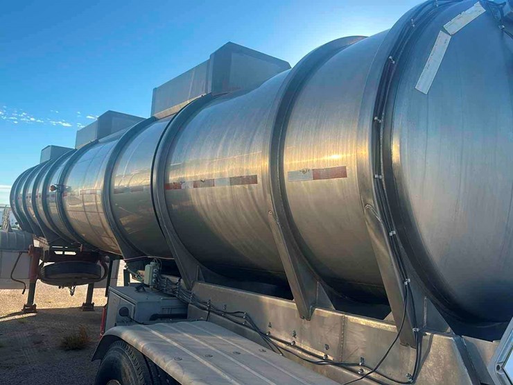 2002-polar-tank-image-6