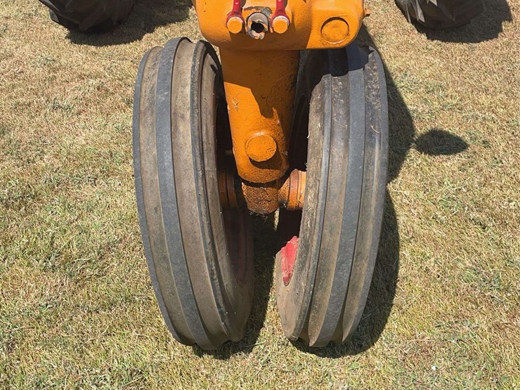 minneapolis-moline-ztu-image-14