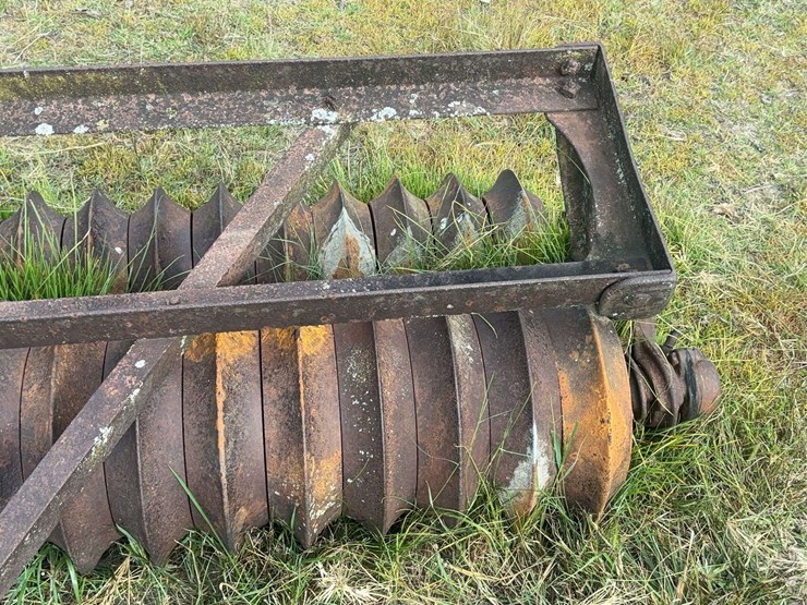 pull-behind-cultipacker-image-11