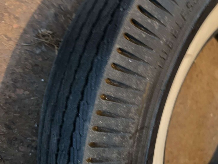 (4)-white-wall-car-tires-image-8