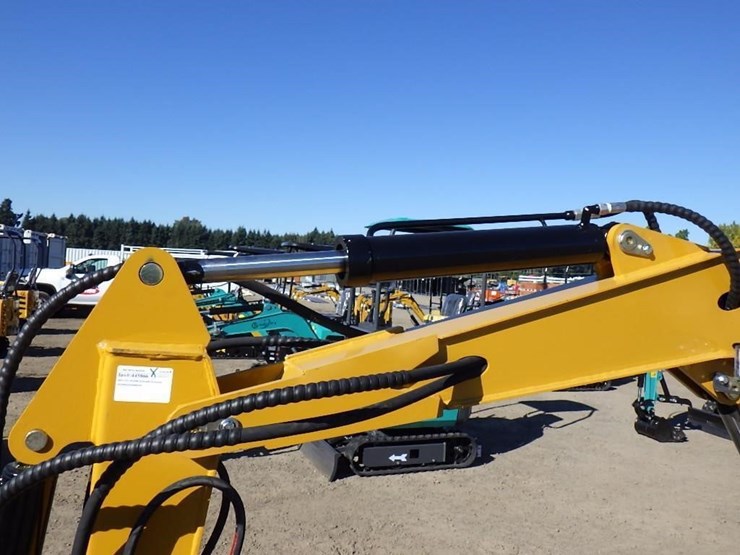 2025-cfg-mx50r-hydraulic-excavator-image-7