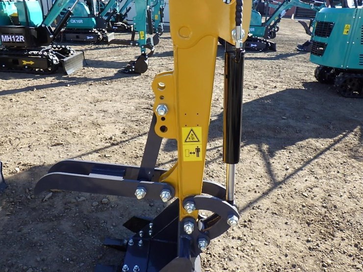 2025-cfg-mx20r-hydraulic-excavator-image-13