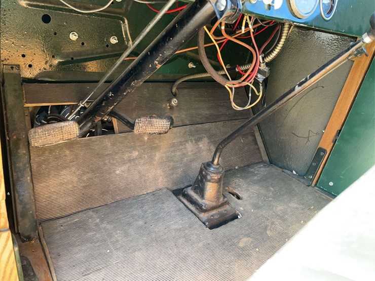 chevrolet-stake-bed-truck-image-53