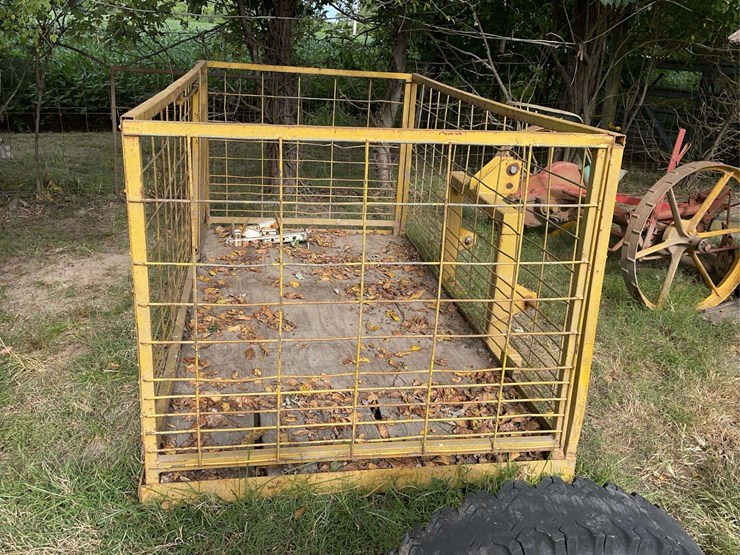 livestock-carrier-image-7