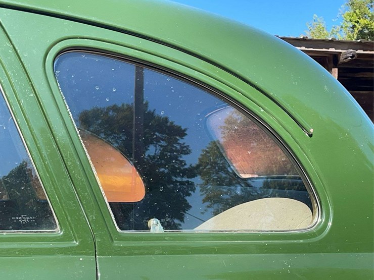 1940-buick-eight-special-image-15