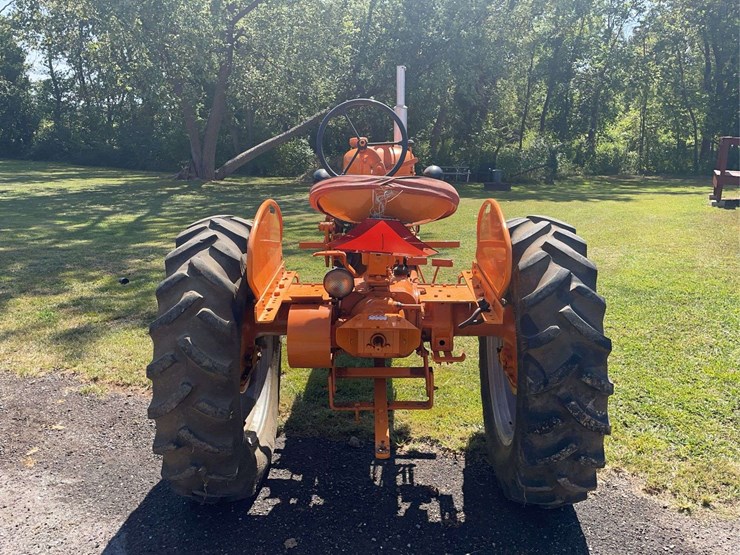 minneapolis-moline-bf-image-4