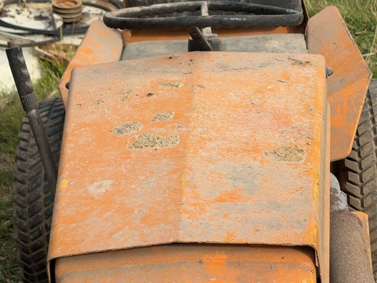 minneapolis-moline-110-hydro-image-11