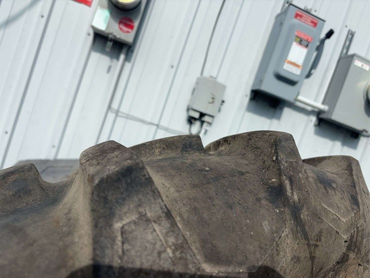 (2)-rear-tractor-tires-image-9