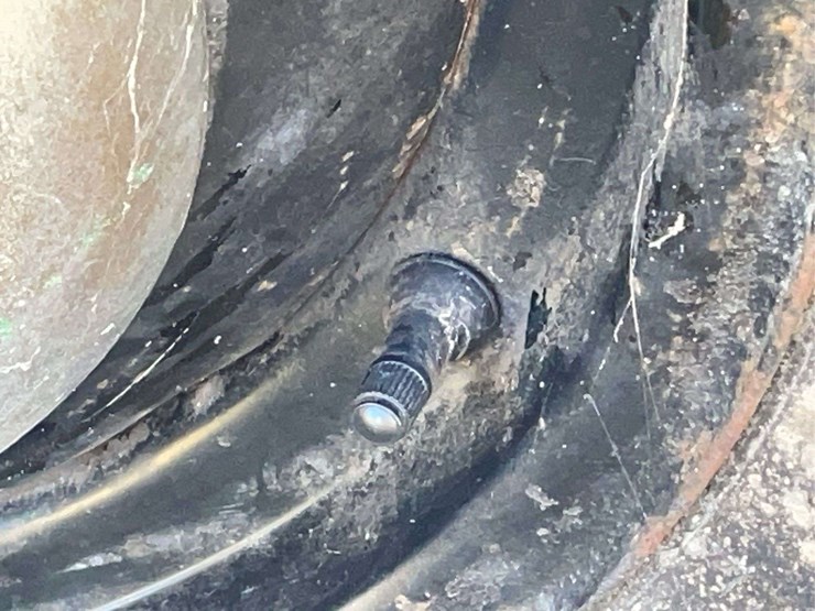 1952-chevrolet-deluxe-image-26