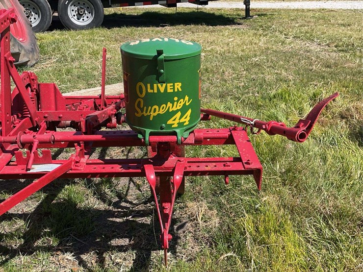 oliver-44-planter-image-13
