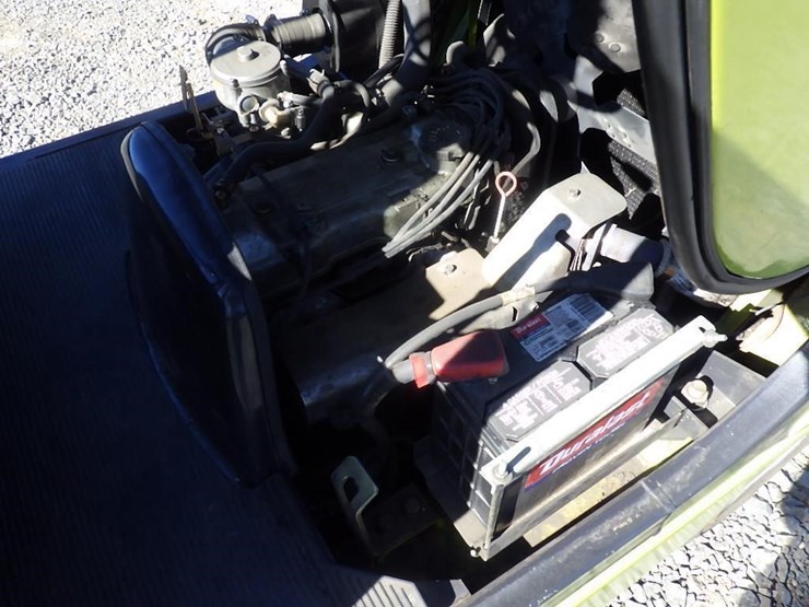 clark-cmp15-forklift-image-12