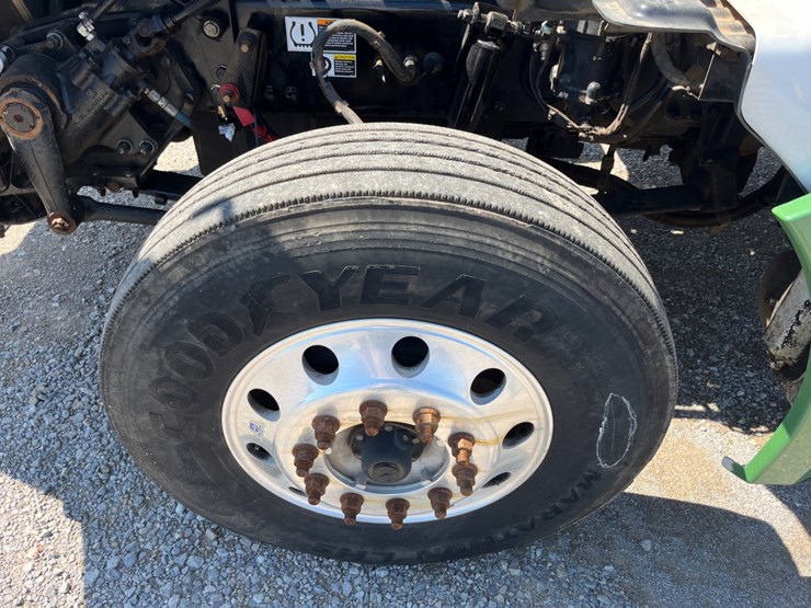 2018-kenworth-t880-image-15