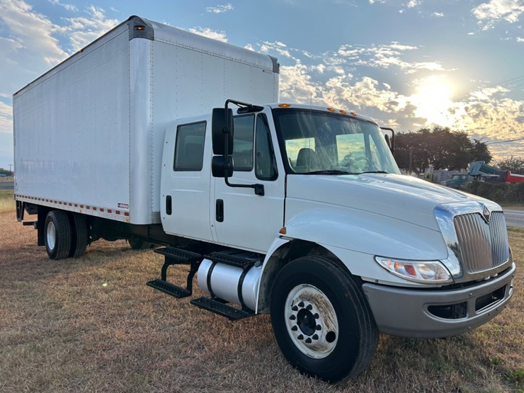 2015-international-durastar-4300-image-3