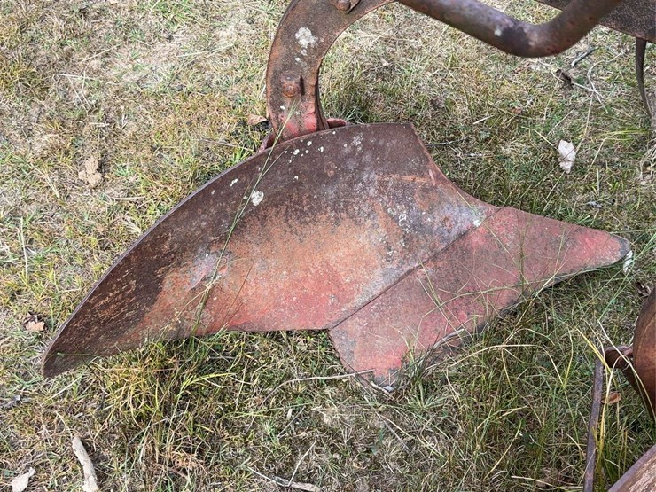 2-bottom-plow-image-7