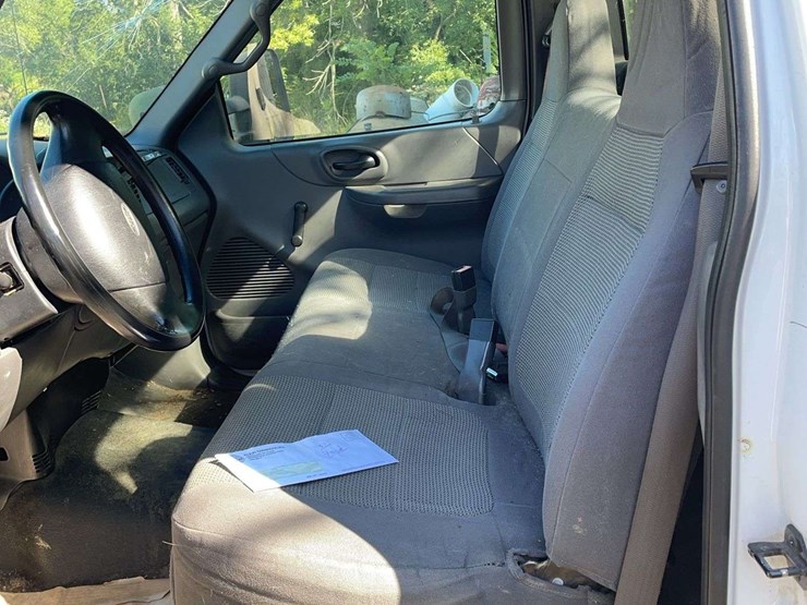 2002-ford-f150-image-41