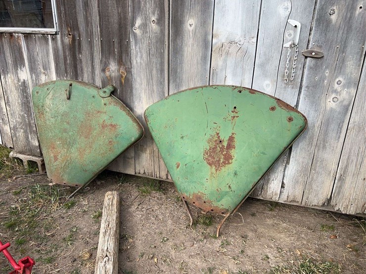 (2)-oliver-fenders-image-1