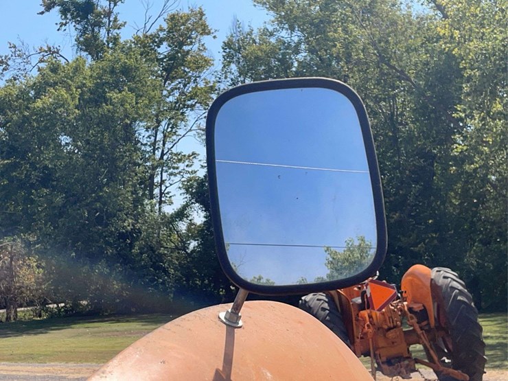 minneapolis-moline-ztu-image-38