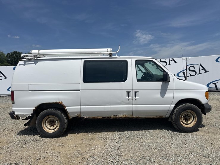 2006-ford-e350-image-6