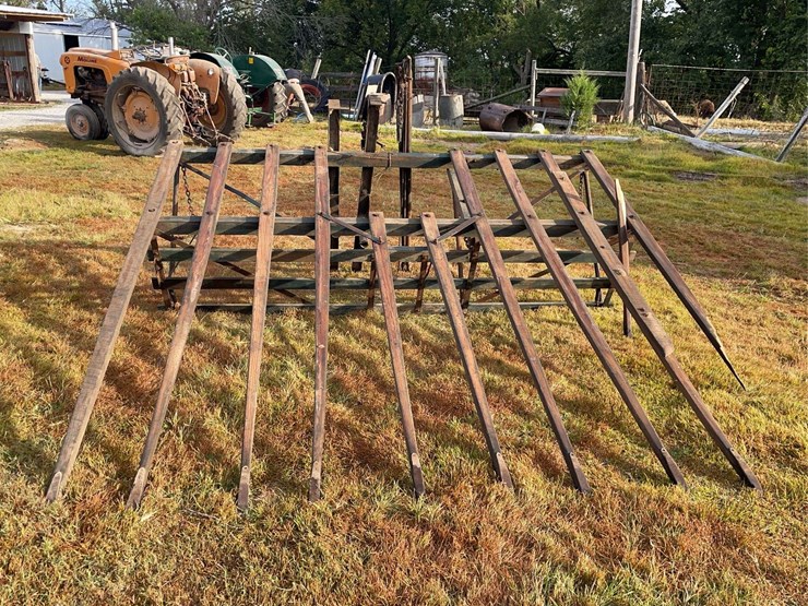 wooden-hay-loader-image-8