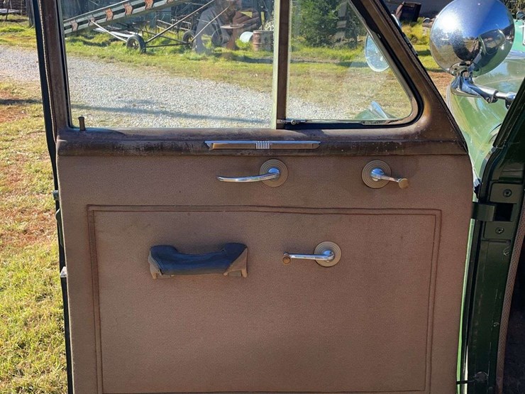 1940-buick-eight-special-image-42