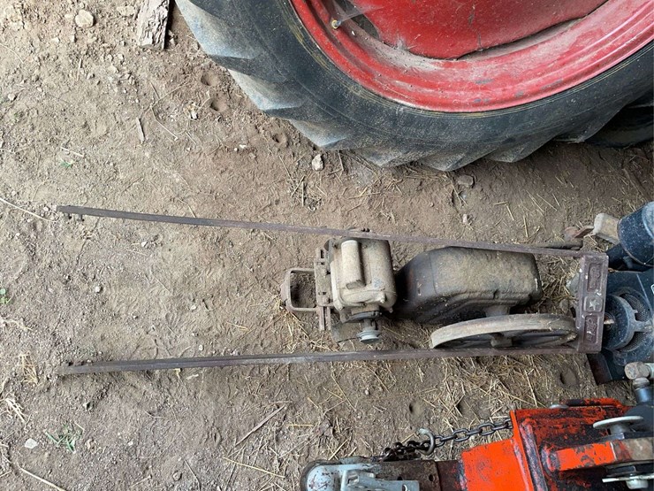 pump-jack-and-electric-motor-image-2