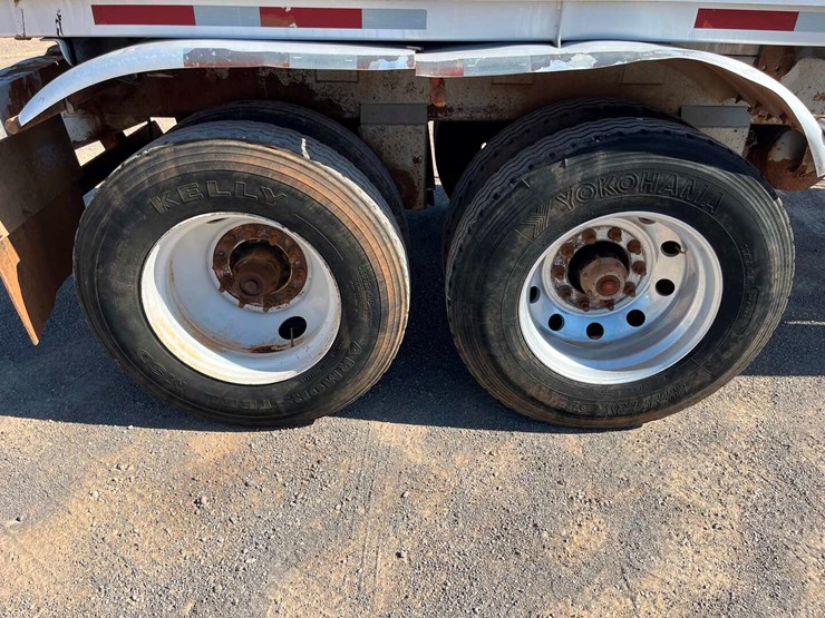 2017-troxel-150-bbl-aluminum-vacuum-trailer-image-10
